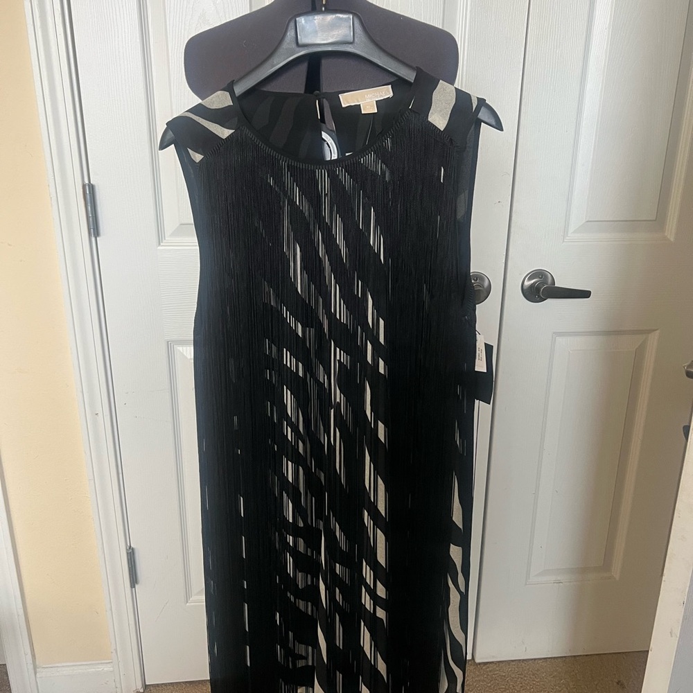 🔥🔥NWTS MICHAEL MICHAEL KORS DRESS🔥🔥Host Pick🔥🔥 - Picture 3 of 16